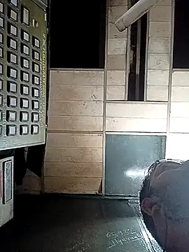 DeepakXxxR86 online show from February 1, 2:37 pm