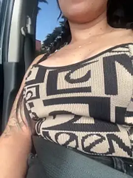 lulu kis online show from November 21, 7:13 pm