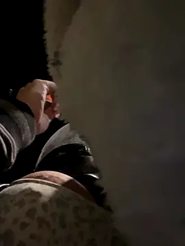 lulu kis online show from October 11, 1:17 am