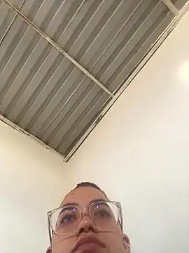 lulu kis online show from January 17, 8:23 pm