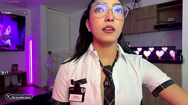MarianaBranzz online show from May 19, 4:14 pm