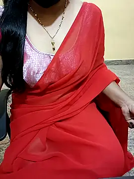 Snapshot of Nithya_05 chatting on November 13, 5:55 am Nithya 05 online show from November 13, 5:55 am