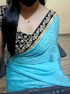Snapshot of Nithya_05 chatting on September 24, 5:14 am Nithya 05 online show from September 24, 5:14 am