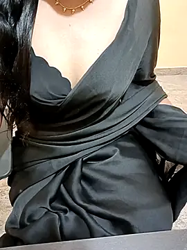 Snapshot of Nithya_05 chatting on November 7, 4:44 pm Nithya 05 online show from November 7, 4:44 pm