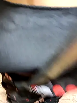 Snapshot of Nithya_05 chatting on October 31, 5:26 am Nithya 05 online show from October 31, 5:26 am