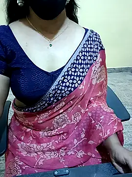 Snapshot of Nithya_05 chatting on November 18, 5:05 pm Nithya 05 online show from November 18, 5:05 pm