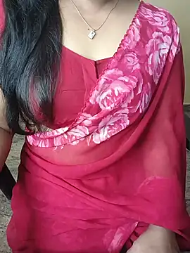 Snapshot of Nithya_05 chatting on August 3, 5:26 am Nithya 05 online show from August 3, 5:26 am