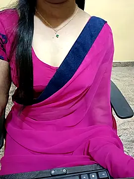 Snapshot of Nithya_05 chatting on October 10, 6:14 am Nithya 05 online show from October 10, 6:14 am