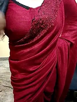 Snapshot of Nithya_05 chatting on October 6, 5:02 pm Nithya 05 online show from October 6, 5:02 pm