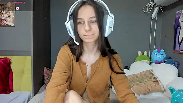  Nika Kik online show from April 4, 6:03 pm