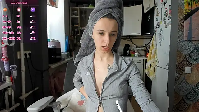  Nika Kik online show from March 31, 1:13 pm