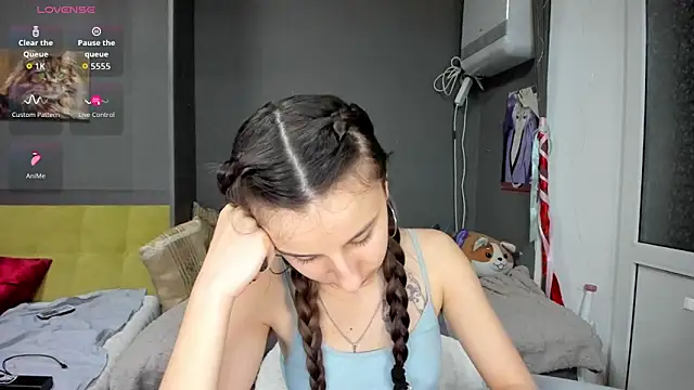  Nika Kik online show from March 19, 12:32 am