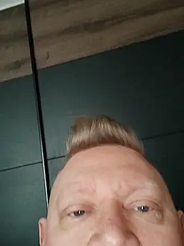 Pol1074 online show from April 16, 5:08 am