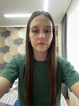 DakotaGercy online show from January 17, 5:44 am