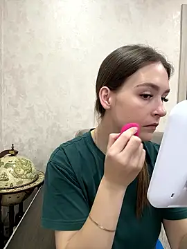 DakotaGercy online show from January 13, 7:23 am