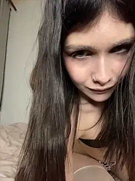 CherryCrystall online show from November 23, 6:40 pm