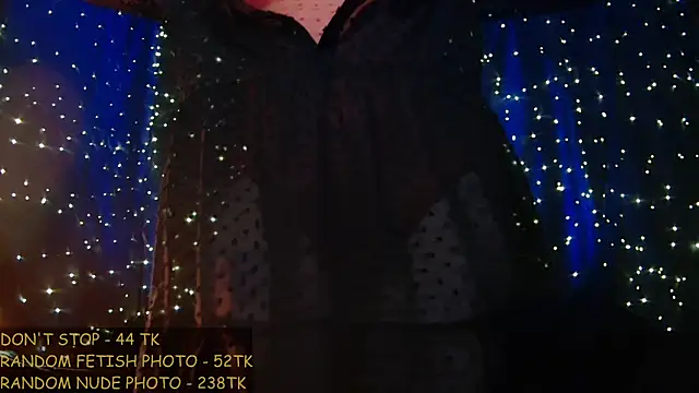 Littlespacemouse online show from June 2, 8:09 pm