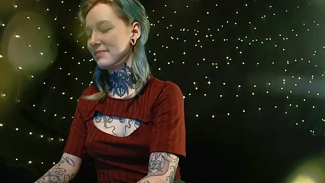 Littlespacemouse online show from December 16, 6:34 pm