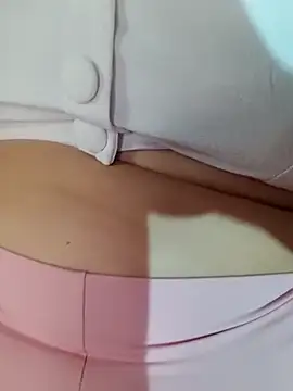 Snapshot of titiasexy chatting on March 21, 3:57 pm titiasexy online show from March 21, 3:57 pm
