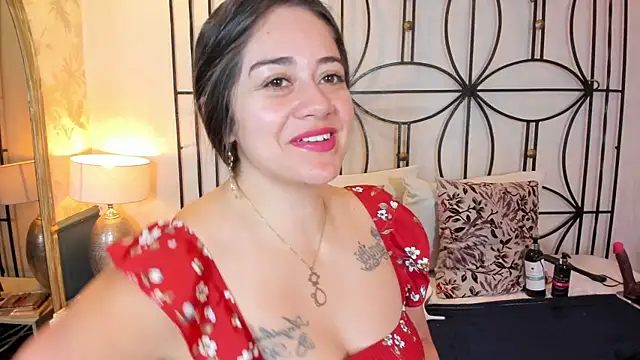 Snapshot of nahomi_sweett chatting on September 26, 11:06 am nahomi sweett online show from September 26, 11:06 am