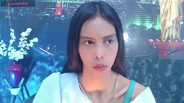 Snapshot of Catalella_Ar chatting on June 4, 3:22 am Catalella Ar online show from June 4, 3:22 am
