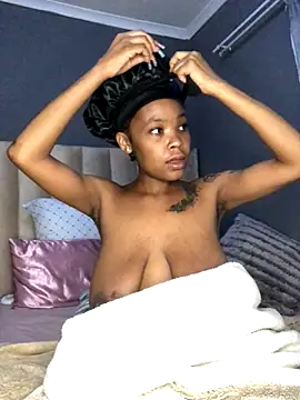 Nicole Liam  online show from October 21, 9:47 pm