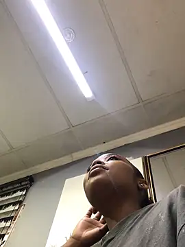 Nicole Liam  online show from December 3, 12:59 pm