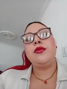 Snapshot of Blair_Elliss chatting on June 19, 1:50 pm Blair Elliss online show from June 19, 1:50 pm