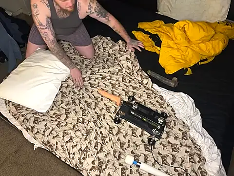 Satans Play online show from November 9, 7:45 am