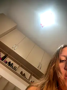 Snapshot of Sashabunny chatting on October 4, 7:26 pm Sashabunny online show from October 4, 7:26 pm