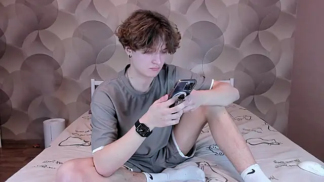 Snapshot of Ian_Flor chatting on March 13, 3:39 pm Ian Flor online show from March 13, 3:39 pm