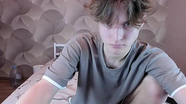 Snapshot of Ian_Flor chatting on April 6, 3:13 pm Ian Flor online show from April 6, 3:13 pm