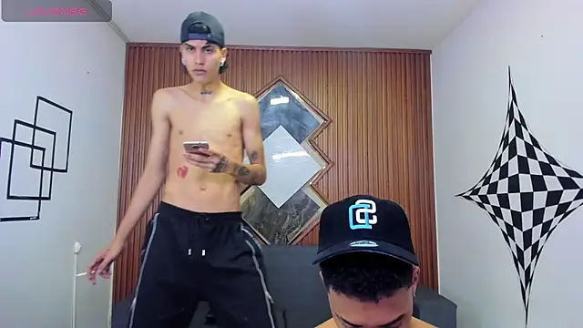 Hottwinkguys online show from February 6, 11:15 pm