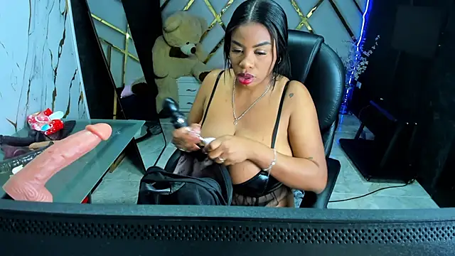 sammanta boobs online show from October 1, 10:52 am