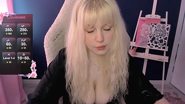 yourcutemouse online show from June 3, 2:29 pm