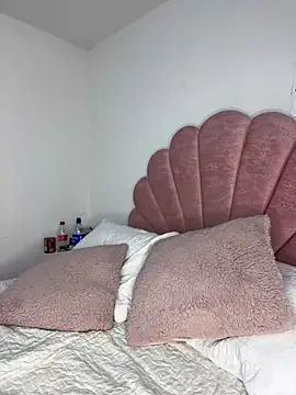 Snapshot of tati__22 chatting on November 21, 5:01 pm tati 22 online show from November 21, 5:01 pm