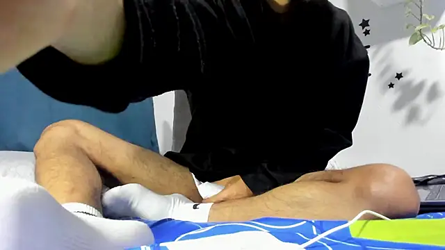 Snapshot of Aronxxs chatting on October 24, 9:41 am Aronxxs online show from October 24, 9:41 am