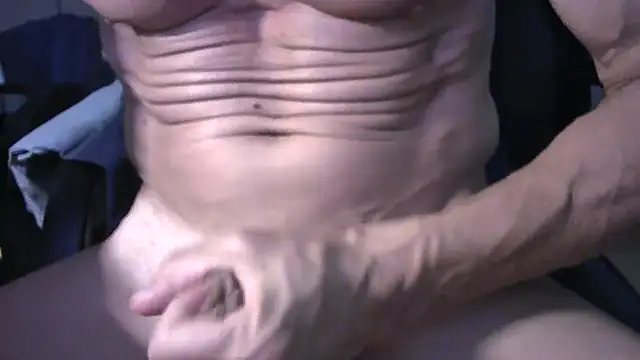 Snapshot of jeans466 chatting on June 29, 2:39 pm jeans466 online show from June 29, 2:39 pm