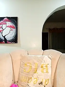 Snapshot of Ayrella02 chatting on January 19, 1:53 am Ayrella02 online show from January 19, 1:53 am