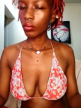 Ayrella02 online show from November 11, 11:20 pm