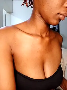 Ayrella02 online show from November 25, 11:59 pm