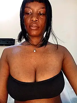 Ayrella02 online show from May 10, 2:41 pm
