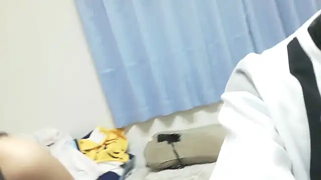 Saki00Hiro online show from December 8, 11:35 am