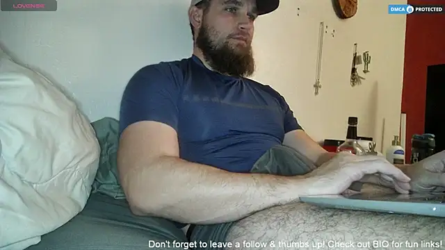 dikdowndaddy online show from April 4, 9:38 am