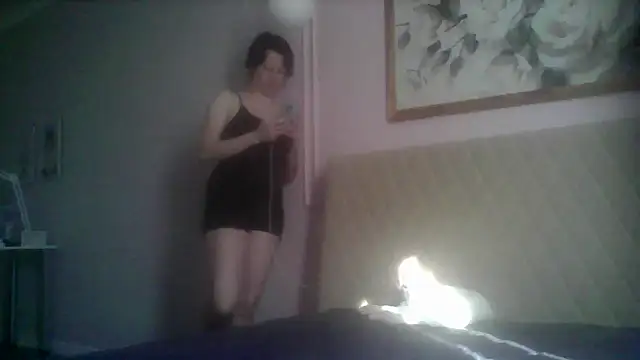 Snapshot of SunElizabeth chatting on July 10, 4:23 am SunElizabeth online show from July 10, 4:23 am