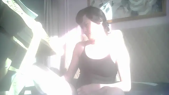 SunElizabeth online show from May 18, 3:17 am