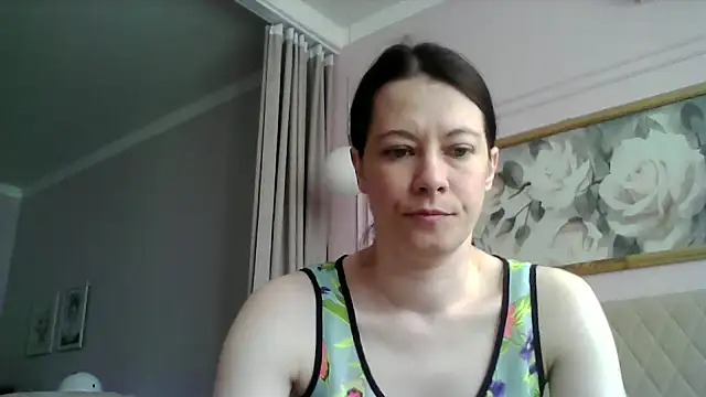 SunElizabeth online show from March 19, 5:19 am