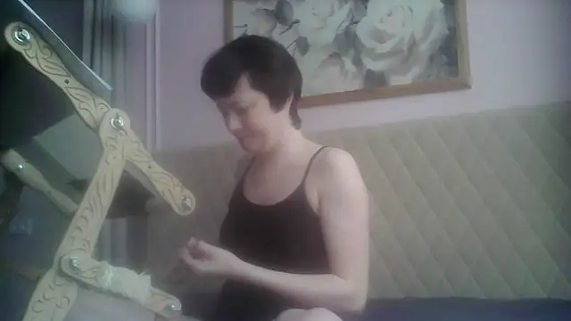 SunElizabeth online show from May 13, 6:09 am