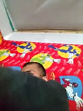 008Alexan online show from October 10, 5:14 pm