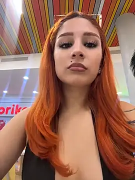 Mon Cherry online show from May 29, 1:11 am